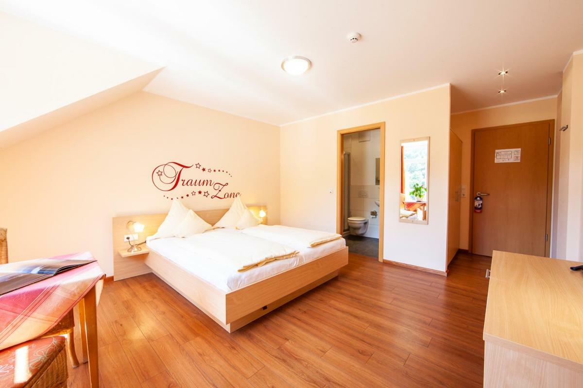 Heidsmuehle Hotell Manderscheid Exteriör bild
